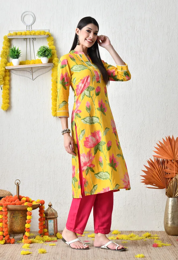 Yellow_Cotton_Floral_Printed_Kurta_For_Women
