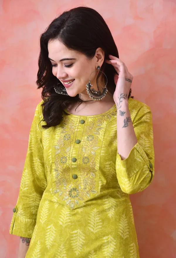 Lemon_Yellow_Cotton_Embroidered_Kurta_For_Women