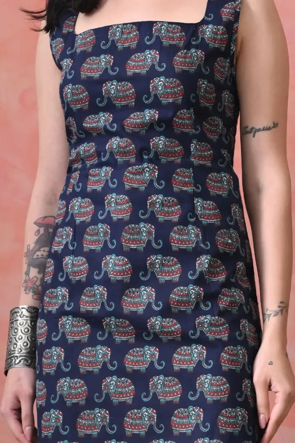Blue_Cotton_Printed_Premium_Kurti_For_Women