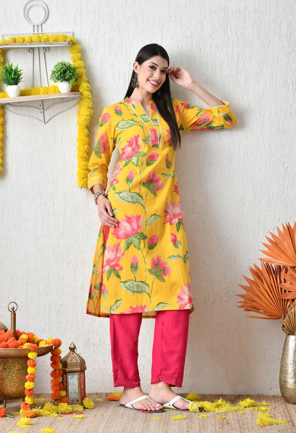 Yellow_Cotton_Floral_Printed_Kurta_For_Women