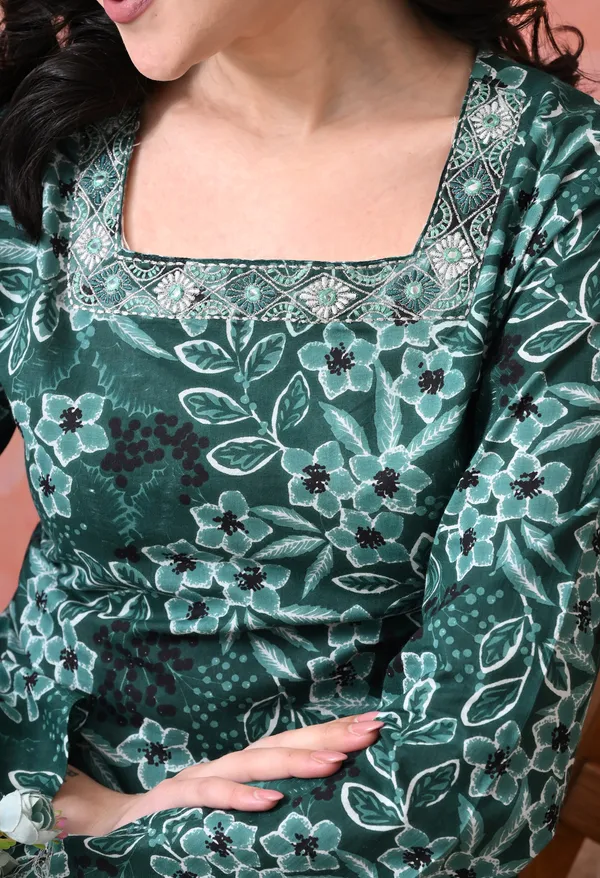 Green_Cotton_Floral_Embroidered_Kurti_For_Women