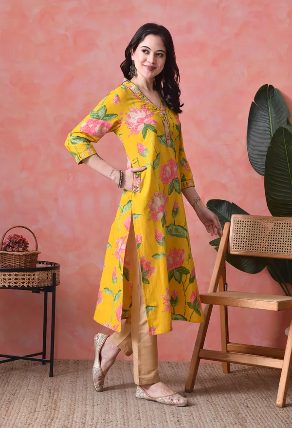 Yellow_Cotton_Floral_Print_Kurta_For_Women