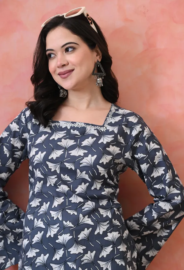 Grey_Cotton_Floral_Print_Kurti_For_Women