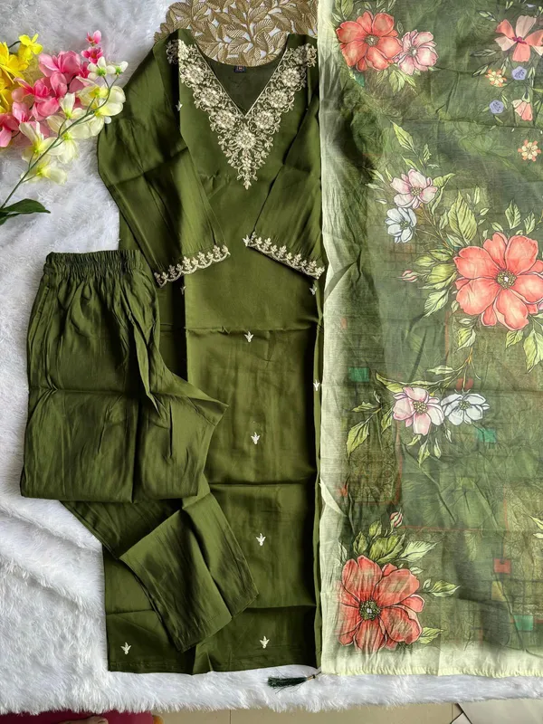 Olive_Green_Embroidered_Kurta_Set_With_Floral_Dupatta_For_Women