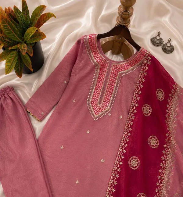 PRESENTING_NEW_DESIGNER_COLLECTION_IN_BLUSH_PINK_COLOUR_EMBROIDERED_SEQUENCE_WORK_FOR_WOMEN