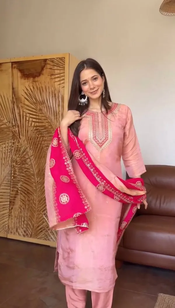 PRESENTING_NEW_DESIGNER_COLLECTION_IN_BLUSH_PINK_COLOUR_EMBROIDERED_SEQUENCE_WORK_FOR_WOMEN