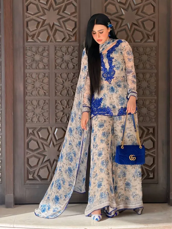 PRESENTING_NEW_DESIGNER_COLLECTION_IN_FAUX_HEAVY_GEORGETTE_EMBROIDERED_WORK_WITH_DIGITAL_PRINT_FOR_WOMEN