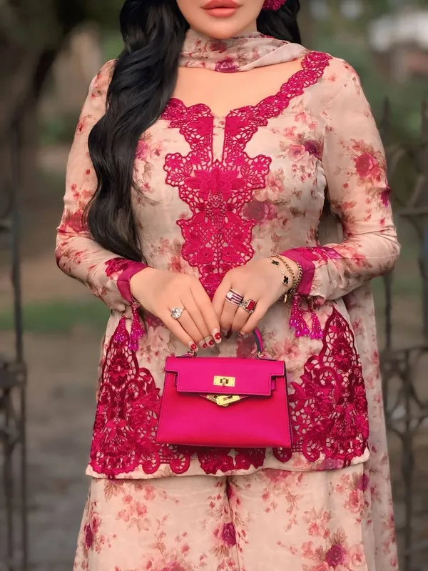 PRESENTING_NEW_DESIGNER_COLLECTION_IN_HEAVY_FAUX_GEORGETTE_EMBROIDERED_WORK_WITH_DIGITAL_PRINT_FOR_WOMEN