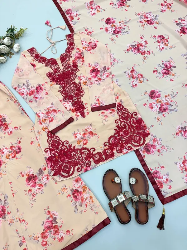 PRESENTING_NEW_DESIGNER_COLLECTION_IN_HEAVY_FAUX_GEORGETTE_EMBROIDERED_WORK_WITH_DIGITAL_PRINT_FOR_WOMEN