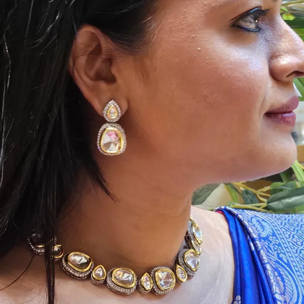 Silver_Alloy_With_Artificial_Pearls_Premium_Choker_For_Women
