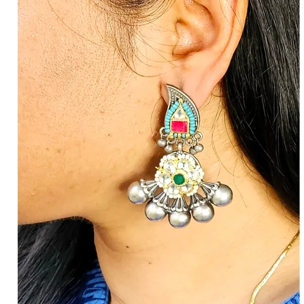 Silver_Alloy_With_Artificial_Pearls_Premium_Danglers_For_Women