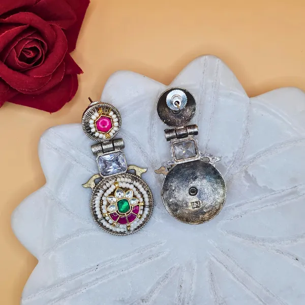 Silver_Alloy_With_Artificial_Pearls__And__Gold_Plating_Premium_Earrings_For_Women