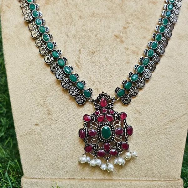 Green_Silver_Plated_Alloy_Premium_Necklace_For_Women