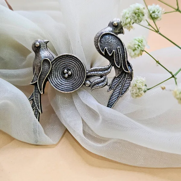Silver_Brass_Premium_Ring_For_Women