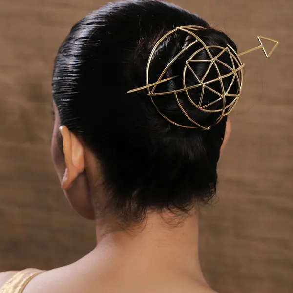 Gold_Alloy_With_Gold_Plating_Premium_Hair_Bun_Accessory_For_Women