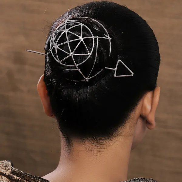 Gold_Alloy_With_Gold_Plating_Premium_Hair_Bun_Accessory_For_Women
