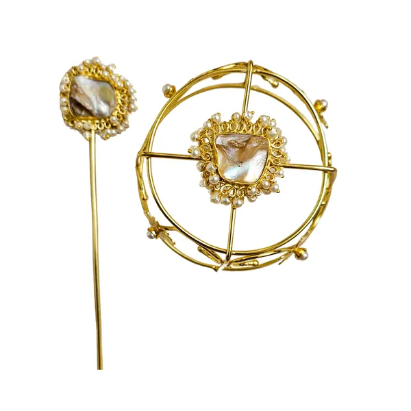 Gold_Alloy_Premium_Hair_Bun_Cage_For_Women