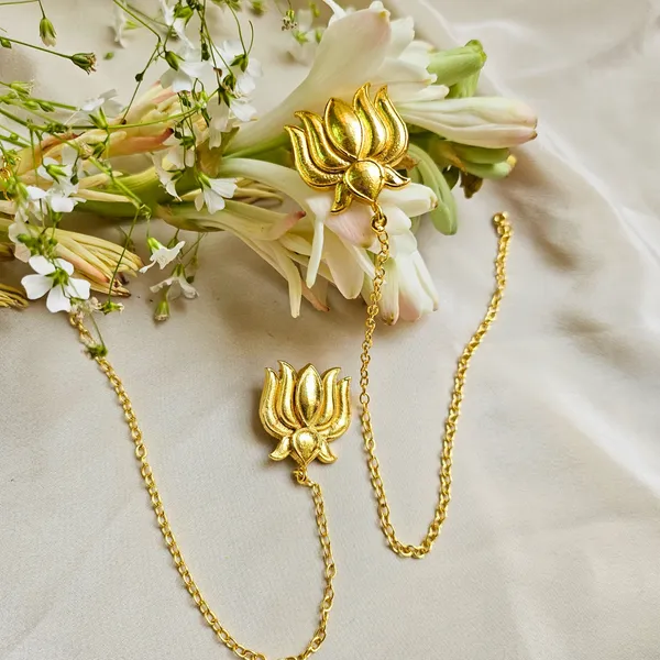 Gold_Alloy_With_Pachi_Stones_Premium_Ear_Chain_For_Women