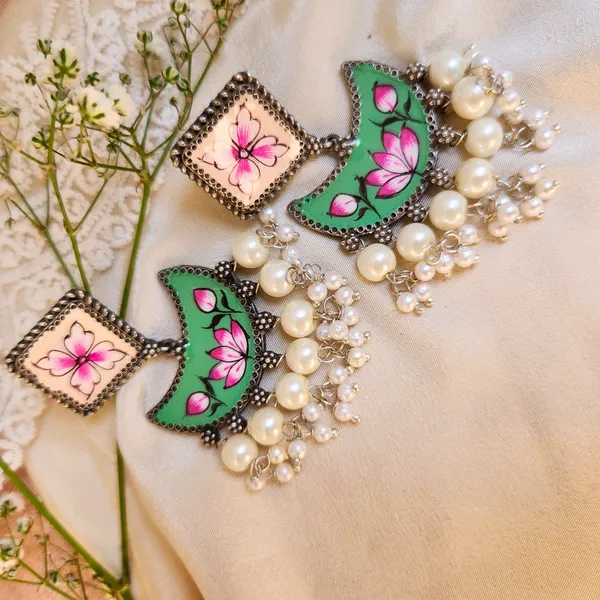 Blue_And_Pink_Silver_Plated_Alloy_Premium_Ch_And_Bali_Earrings_For_Women