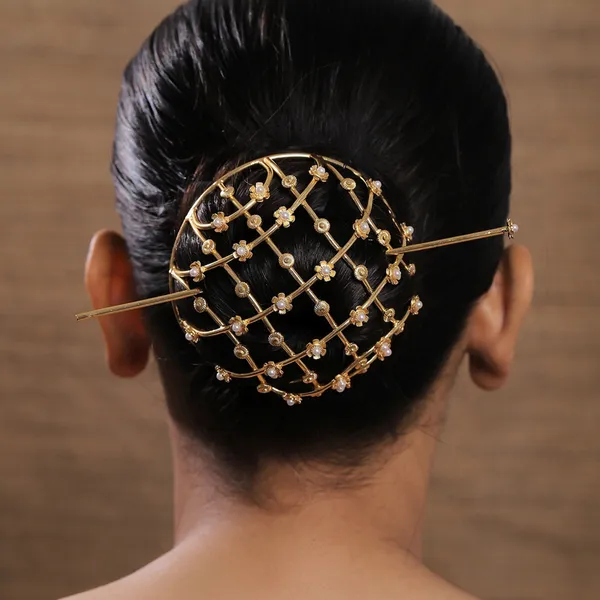 Gold_Alloy_With_Artificial_Pearls_Premium_Hair_Bun_Accessory_For_Women