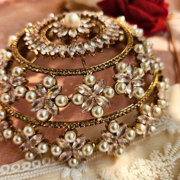 Antique_Gold_Brass_Premium_Hair_Bun_Accessory_For_Women