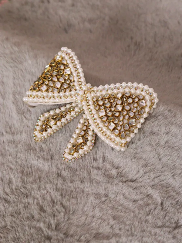 White_Alloy_Premium_Hair_Clip_For_Women