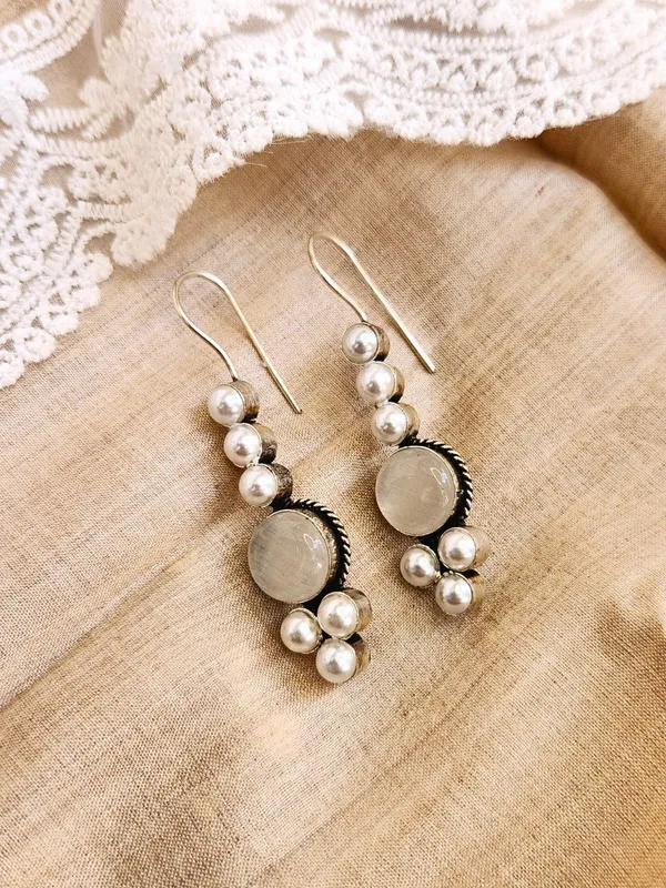 White_Alloy_With_Gold_Plating_Premium_Hook_Earrings_For_Women