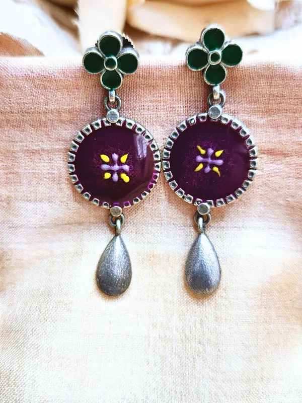 Black_Alloy_With_Gold_Plating_Premium_Earrings_For_Women