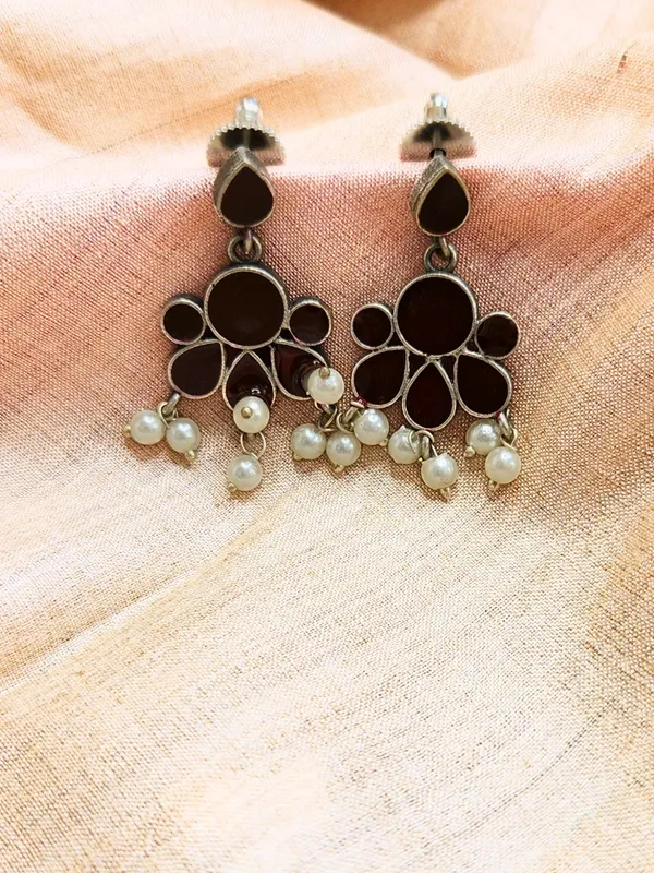 Maroon_Alloy_With_Gold_Plating_Premium_Earrings_For_Women