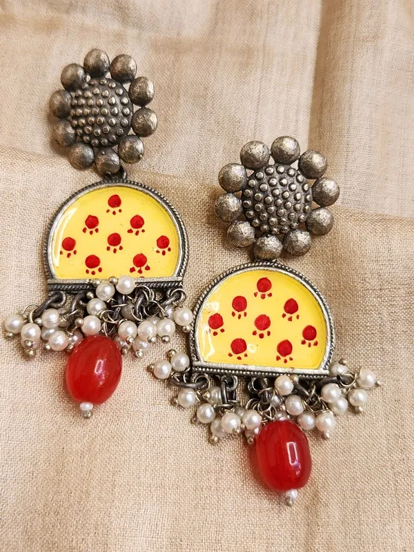 Yellow_And_Red_Brass_Premium_Ch_And_Bali_Earrings_For_Women