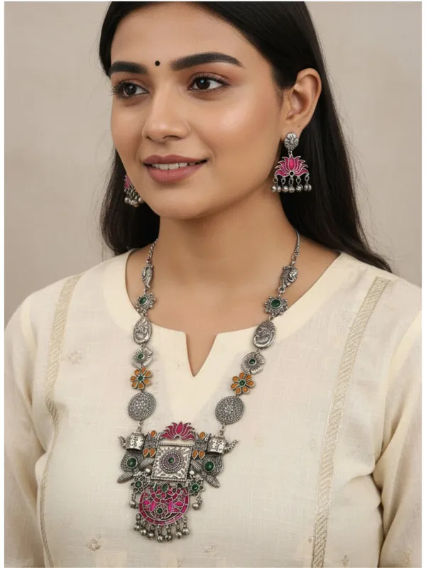 Silver_Alloy_With_Gold_Plating_Premium_Necklace_For_Women