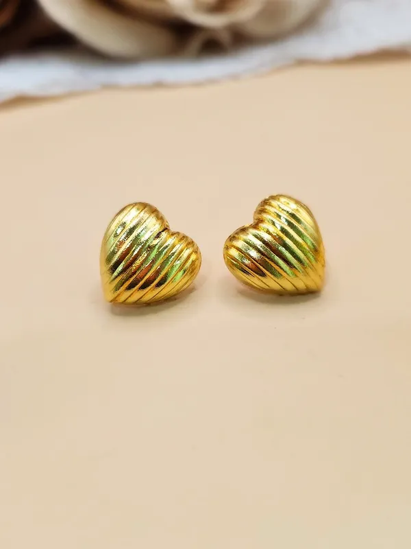 Gold_Alloy_With_Gold_Plating_Premium_Earrings_For_Women