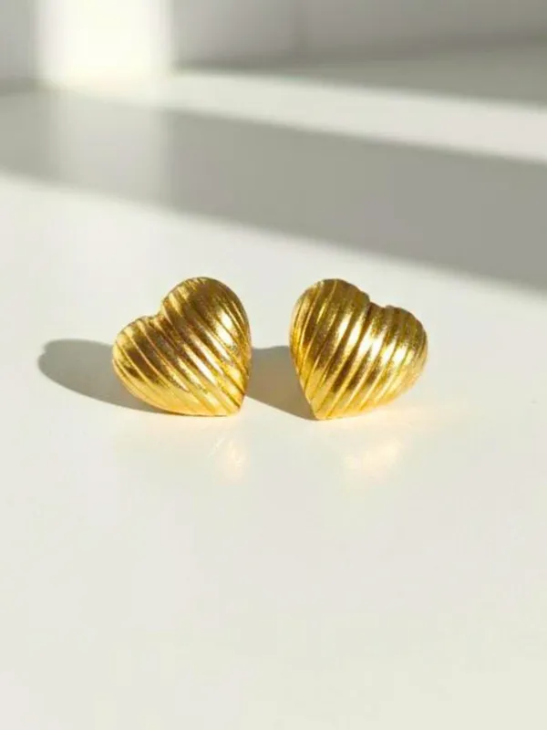 Gold_Alloy_With_Gold_Plating_Premium_Earrings_For_Women