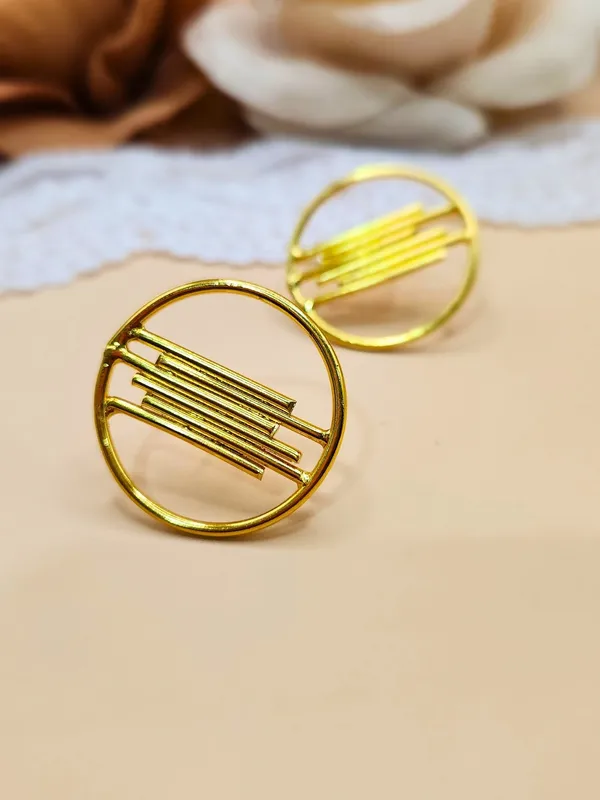 Gold_Alloy_With_Gold_Plating_Premium_Stud_Earrings_For_Women