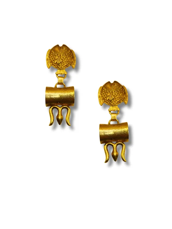 Gold_Alloy_With_Gold_Plating_Premium_Earrings_For_Women