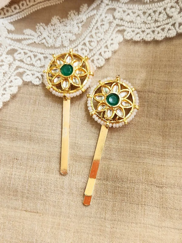 Gold_Alloy_With_Kundan_Stones_Premium_Hair_Pins_For_Women