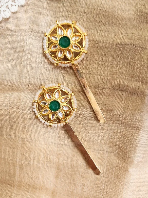 Gold_Alloy_With_Kundan_Stones_Premium_Hair_Pins_For_Women