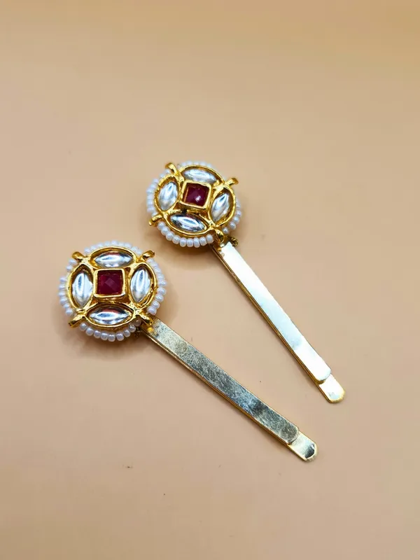 Gold_Alloy_With_Kundan_Stones_Premium_Hair_Pins_For_Women