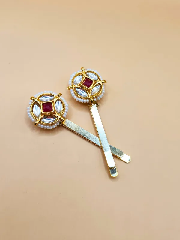Gold_Alloy_With_Kundan_Stones_Premium_Hair_Pins_For_Women