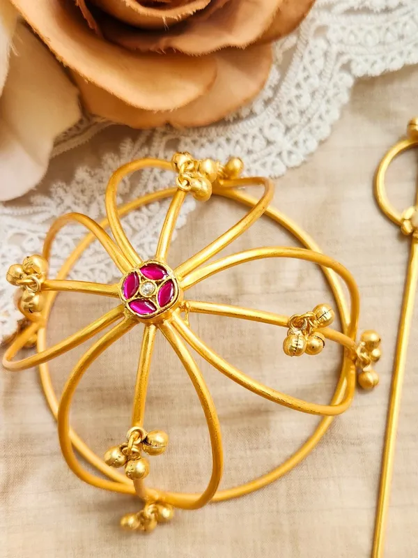 Gold_Brass_Premium_Hair_Bun_Accessory_For_Women