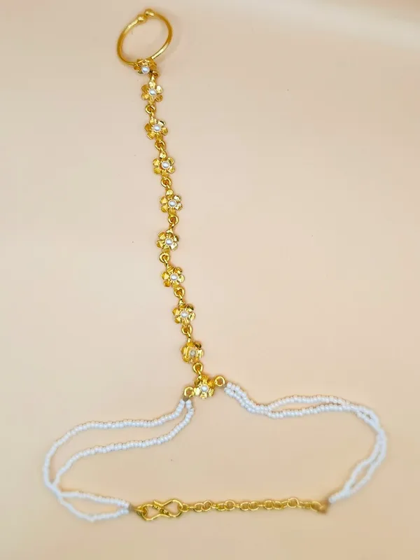 Gold_Alloy_With_Gold_Plating_Premium_Hathphool_For_Women