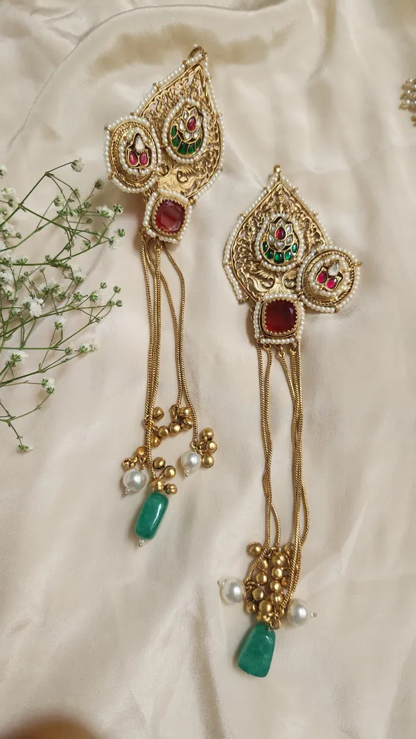 Multicolor_Alloy_With_Gold_Plating_Premium_Earcuff_Earrings_For_Women