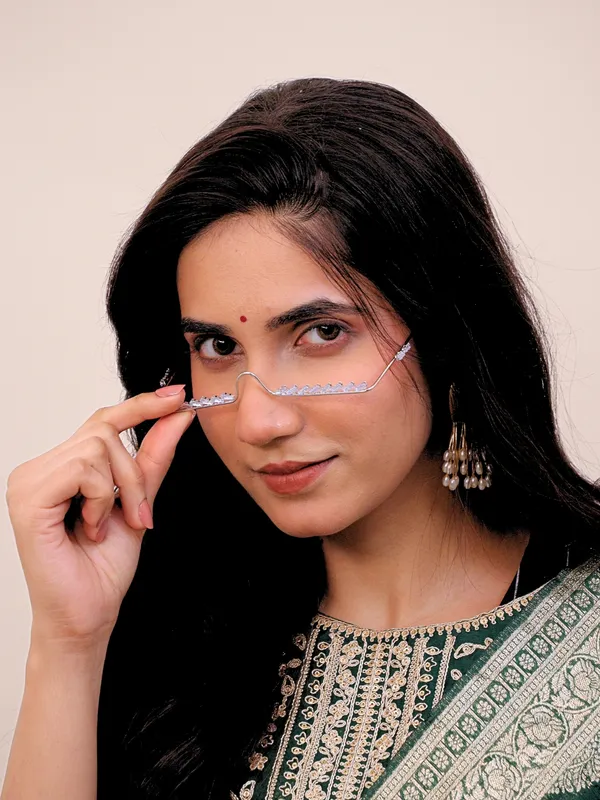 Aamaira_Facelet