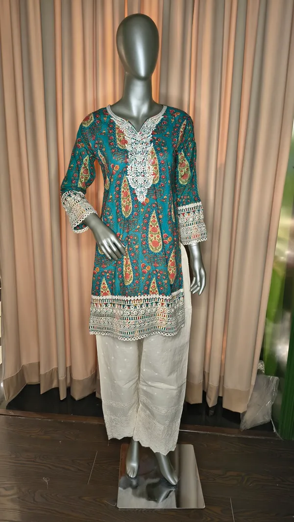 Green_Cotton_Suit_For_Women