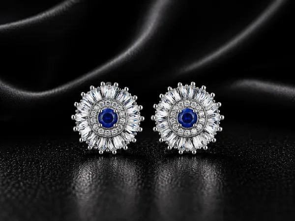 AD_Silver_Polish_Stud_Earrings
