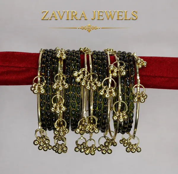 Golden_Set_of_8_Kashmiri_Ghungroo_+_12_Glass_Bangles_-_Mehndi_Color