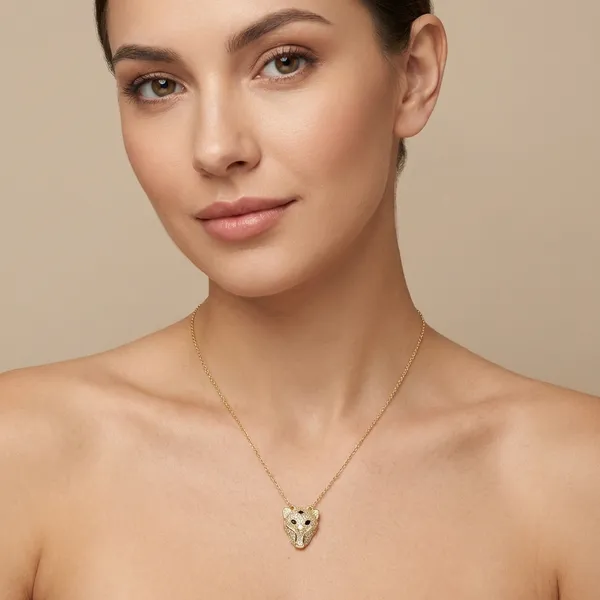 Gold_Alloy_Necklace_For_Women