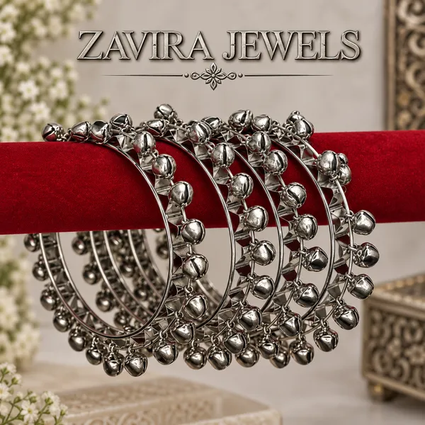 Oxidized_Silver_Kashmiri_Bangles_Set_of_4_with_Ghungroo_Studded_for_Women_&_Girls