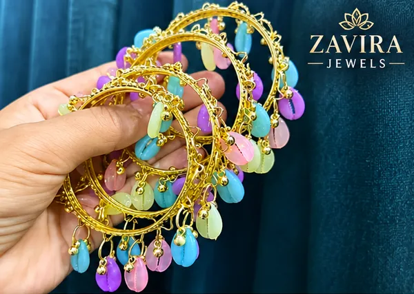 Set_of_4_Multicolor_Bead_Shells_Golden_Kashmiri_Bangles_with_Ghungroo_Studded_for_Women_&_Girls
