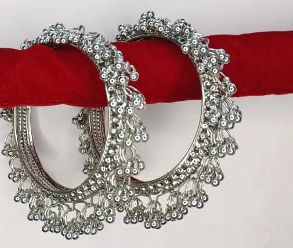 Silver_Kashmiri_Kada_Set_of_2_with_Ghungroo_Studded_for_Women_&_Girls